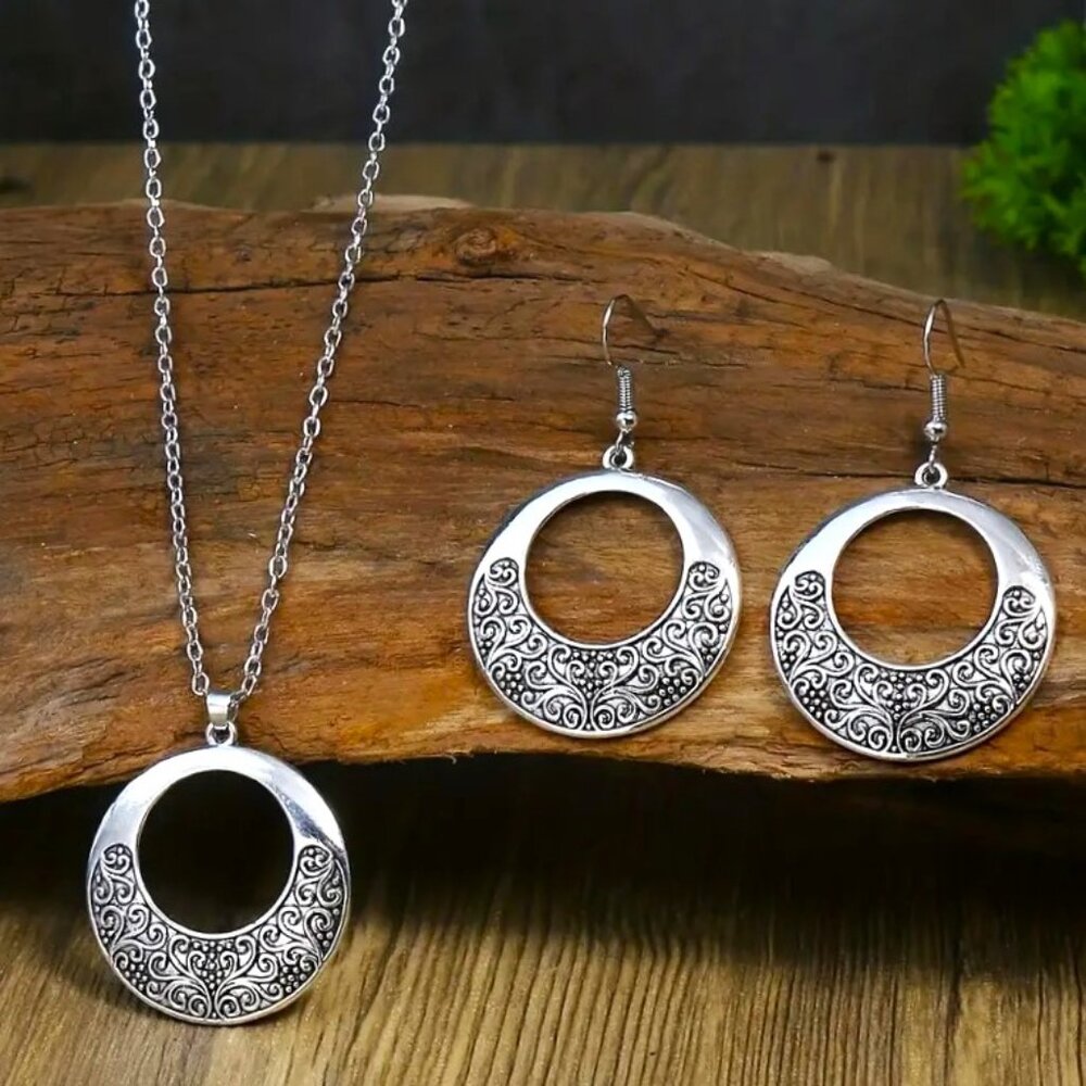 Necklace & Earrings 3pc Filigree Swirls Silver Round Dangle Boho Trendy Stylish - Picture 4 of 4